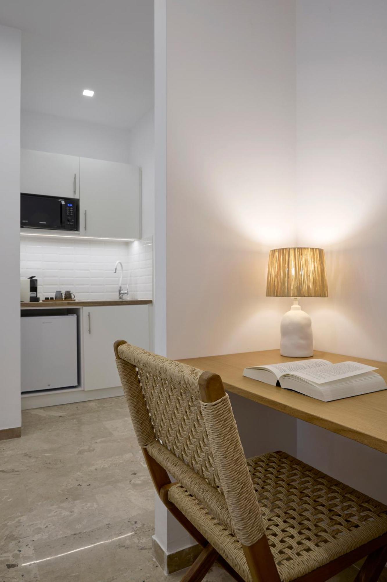 Pil Poul Athens Rooms Εξωτερικό φωτογραφία